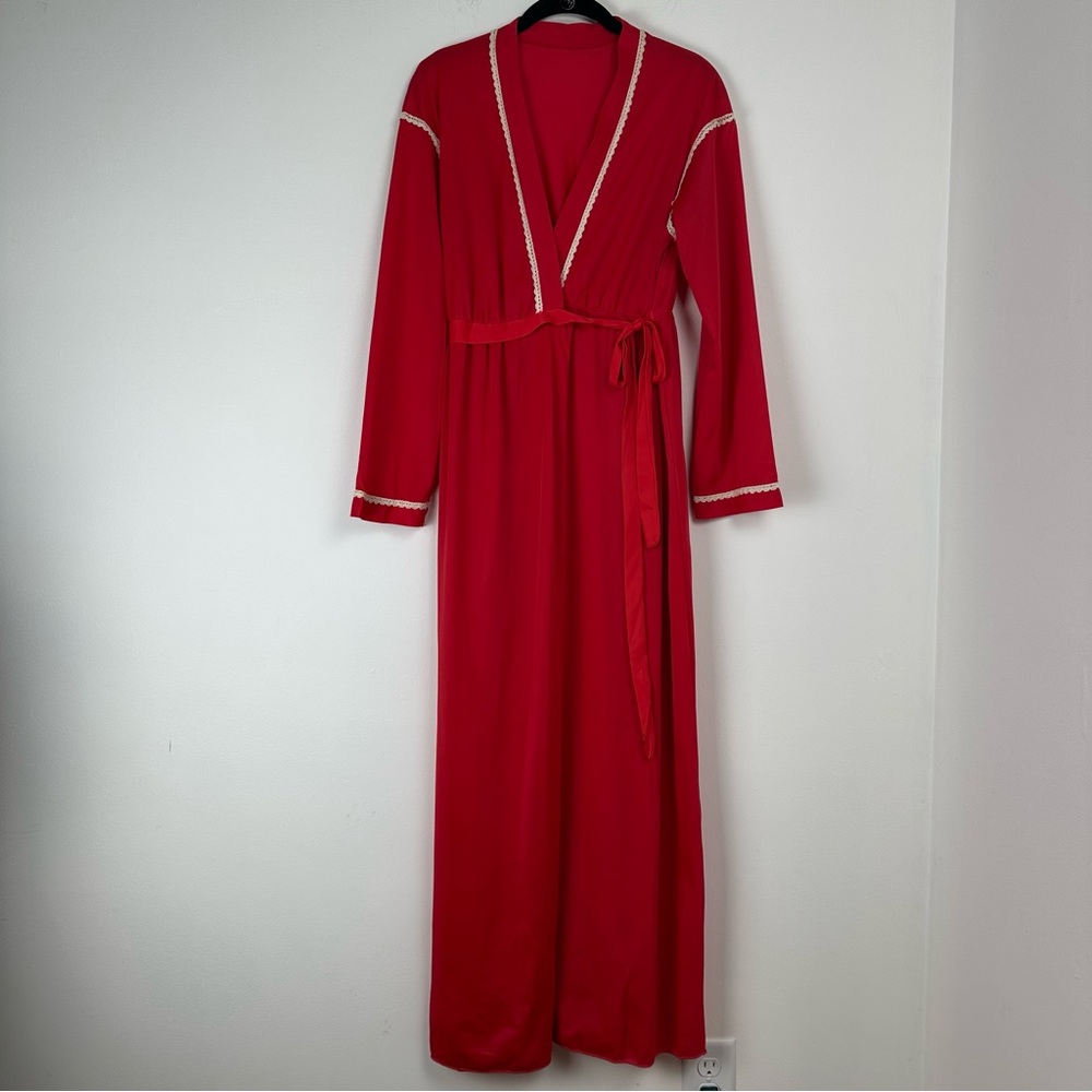 Vintage Women's Robe Size Small Red White Lace‎ Trim Retro 60s 70s 80s